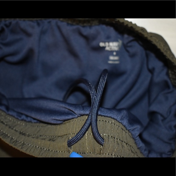 OLD NAVY JOGGERS - Picture 3 of 7